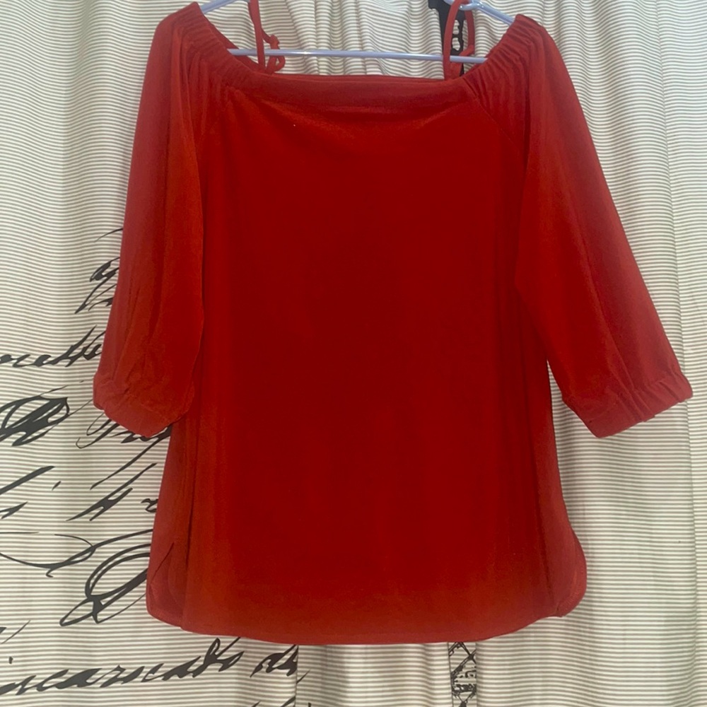 3/$15 closet clean-out, Charlotte Russe off shoulder ladies top